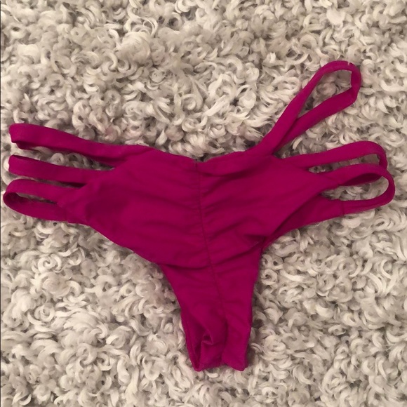 Issa de’ mar Bikini Top & Bottom - Picture 3 of 5